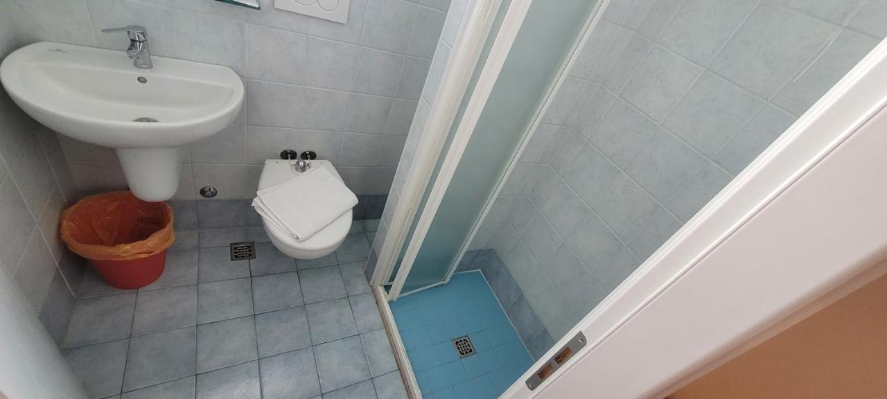 Hotel Santiago Rimini Dış mekan fotoğraf